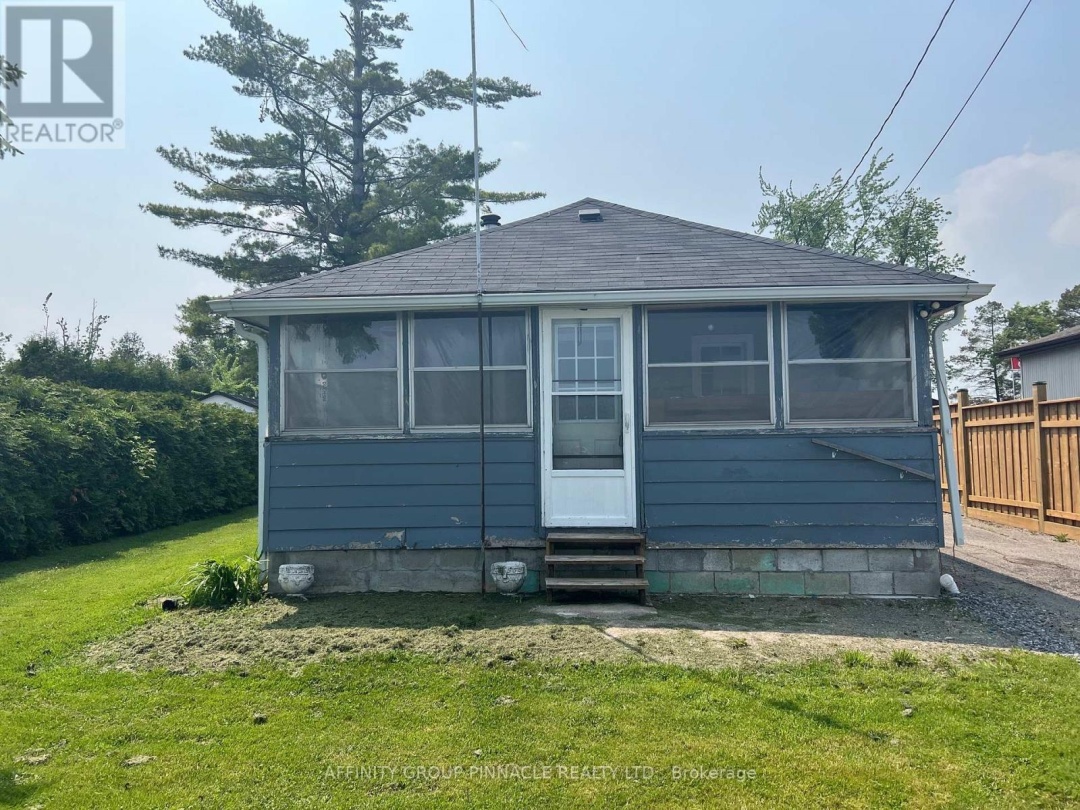 477 Long Beach Road, Sturgeon Lake