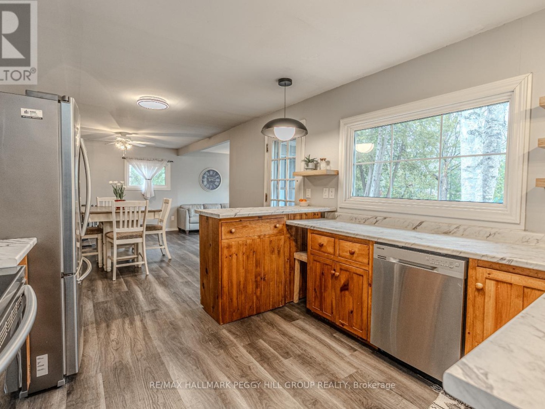 15 Duncan Drive, Trent-severn Waterway