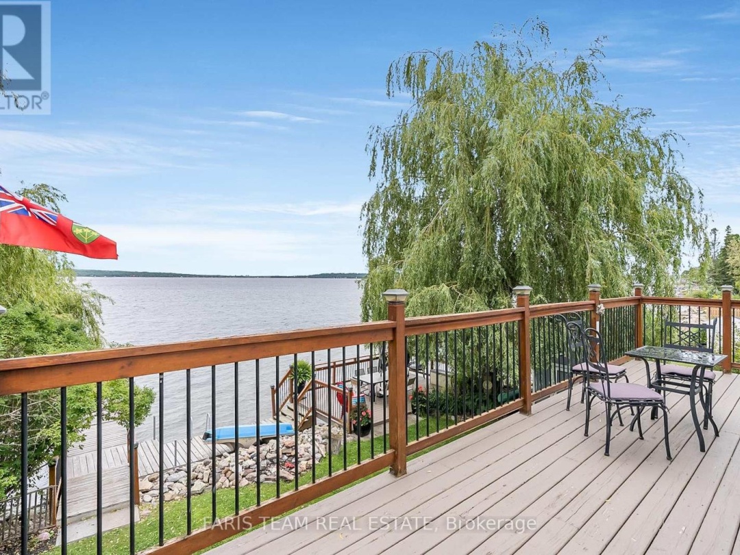 282 Robins Point Road, Georgian Bay