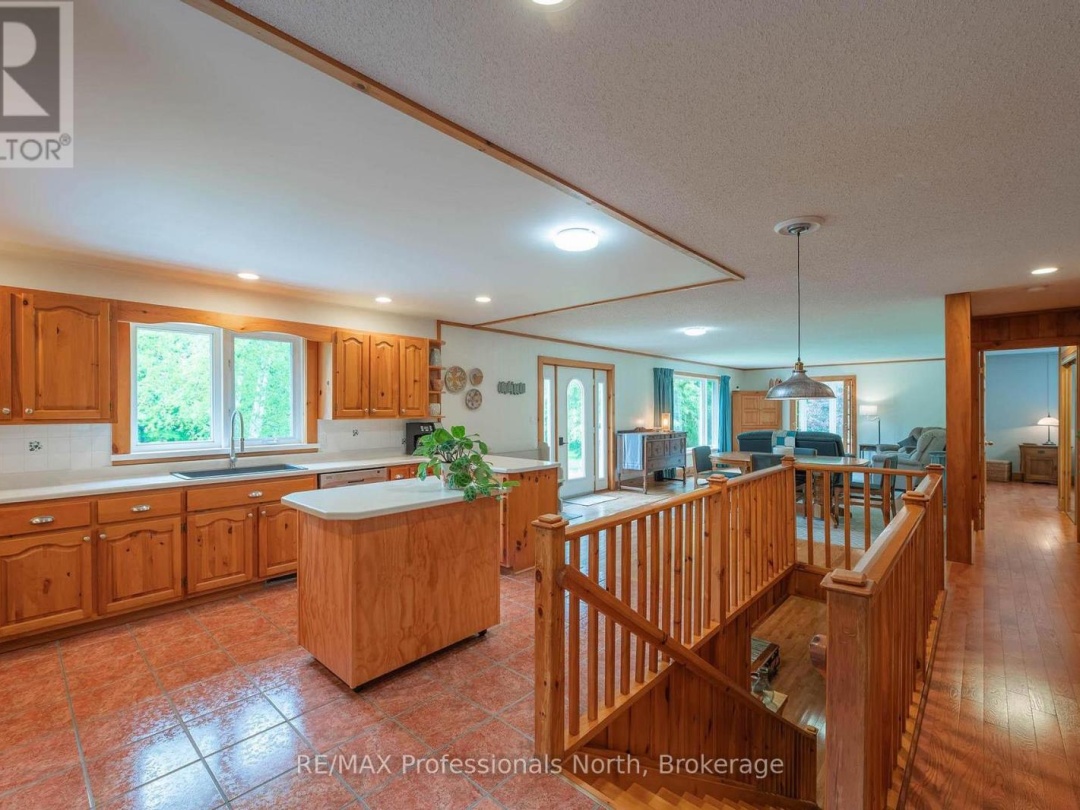 1006 TENNYSON ROAD, 