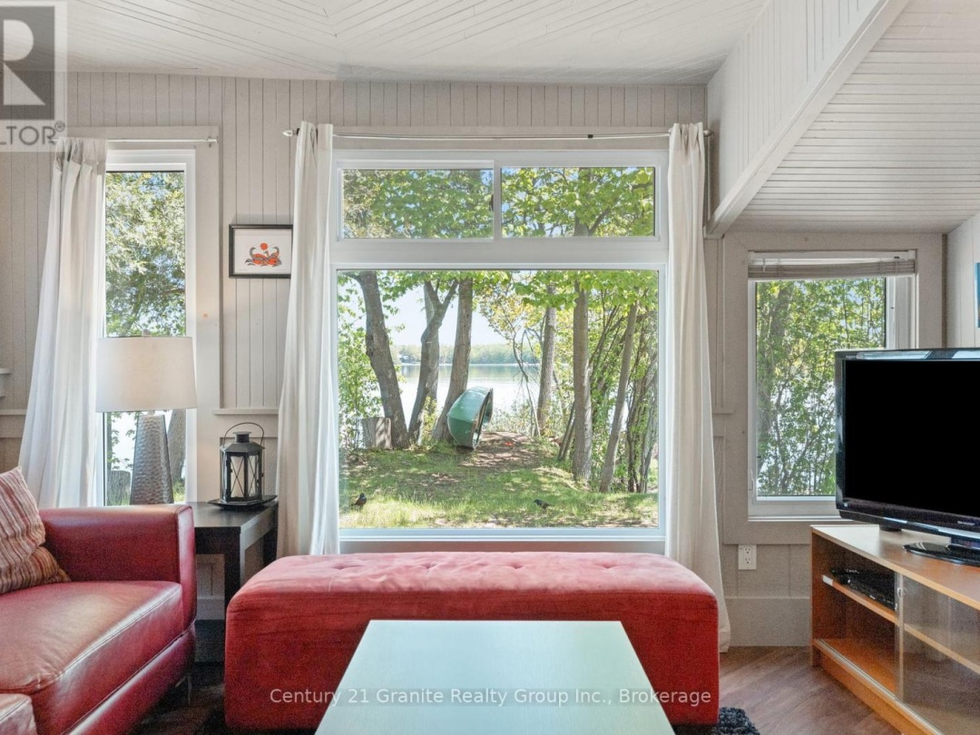 359 Avery Point Road, Dalrymple Lake