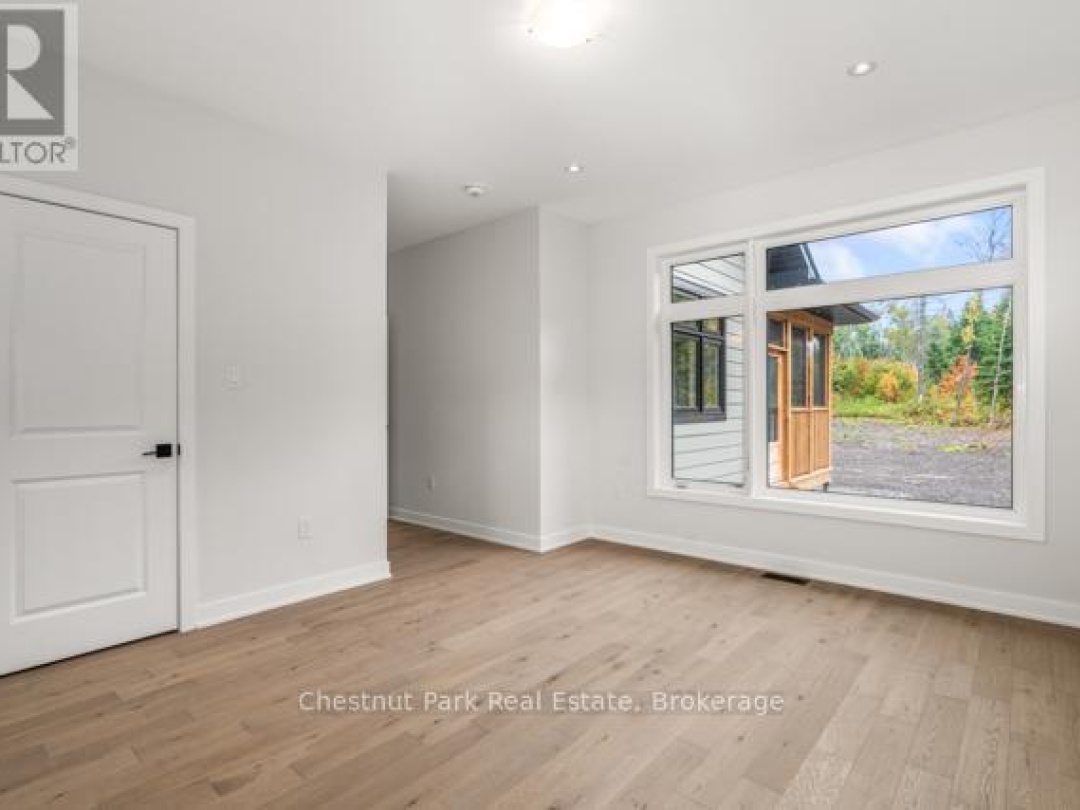 49 - 1053 GREENSVIEW DRIVE,