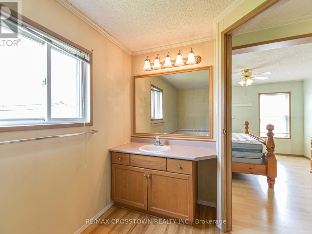 4101 Wesley Street, Severn