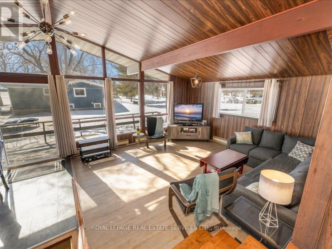 1129 Concession Road 9, Dalrymple-south Lake