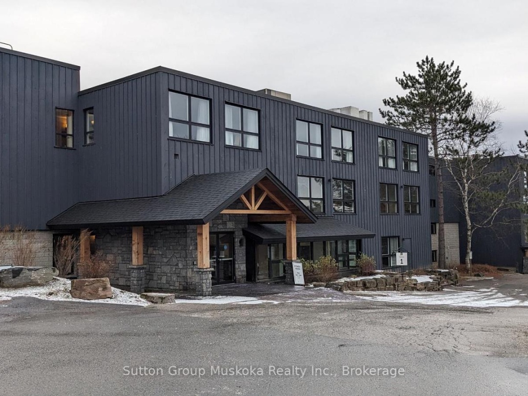 402 - 402 BAYSHORE - DEERHURST DRIVE, Peninsula Lake