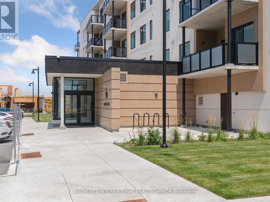 306 - 19B WEST STREET N, 