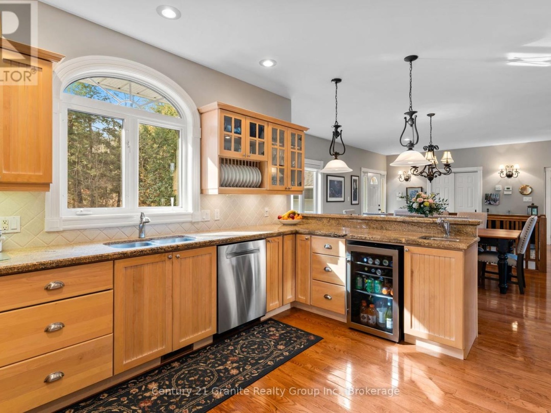 3526 WEST SHORE ROAD, Kennisis Lake