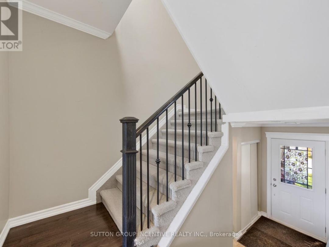 36 - 12 LANKIN BOULEVARD, 