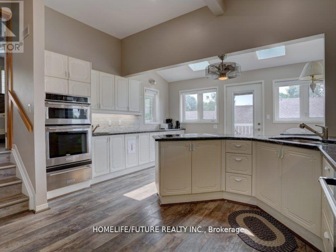 20 South Island Trail, Lake Simcoe