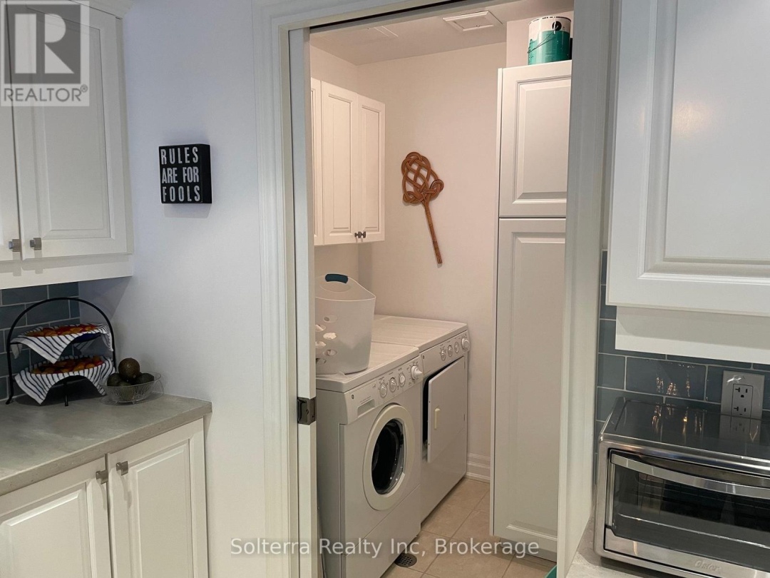 UNIT #208 - 130 STEAMSHIP BAY ROAD, 