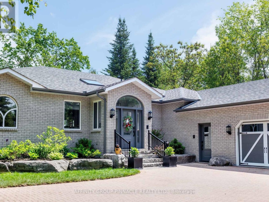 90 Mcgregor Drive, Pigeon Lake
