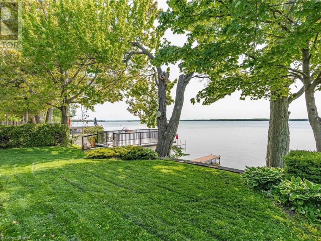 2703 LAKESIDE Drive, 