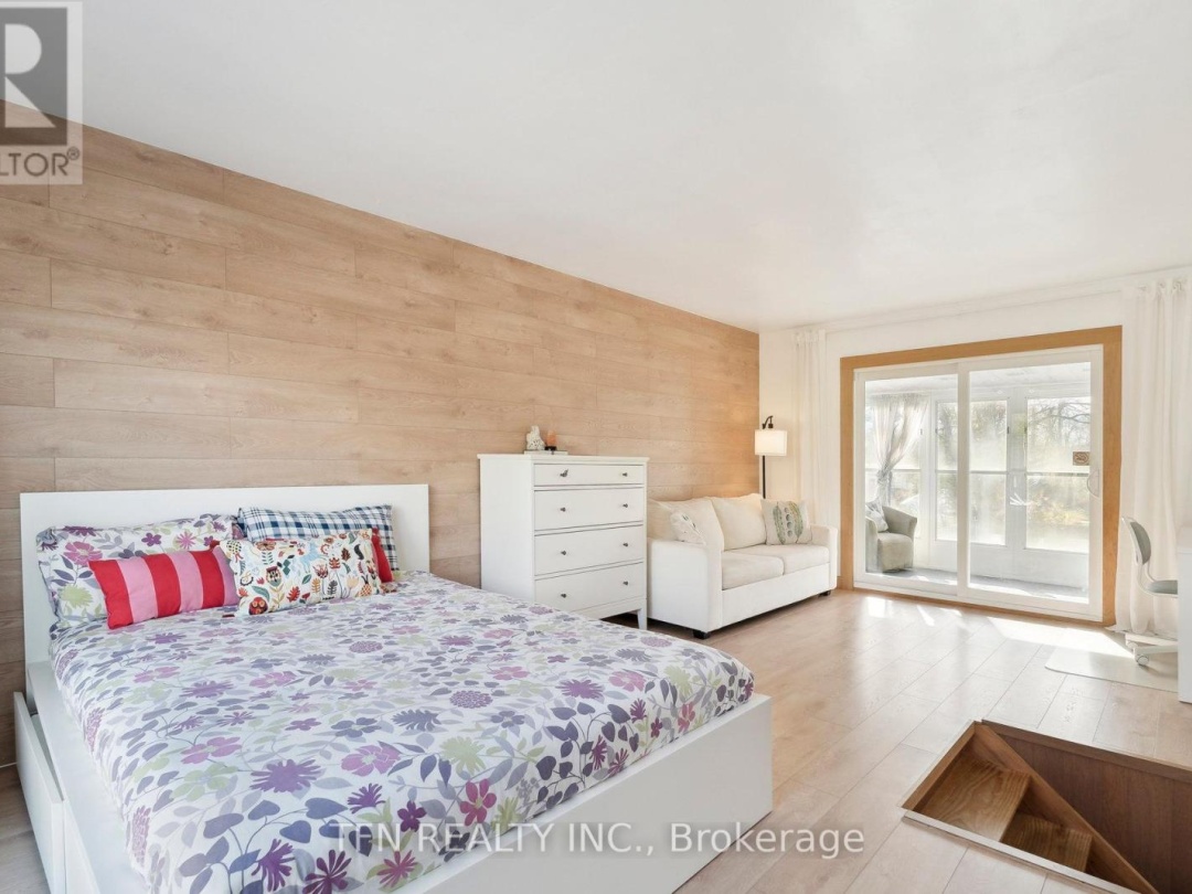 12 Schooner Lane, Tay