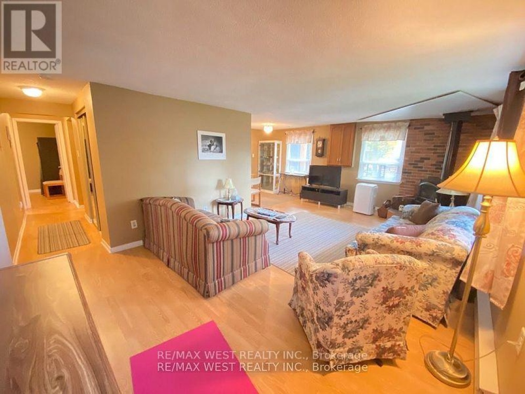 2763 Maple Trail, Ramara