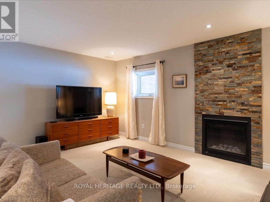 20 Island Bay Drive, Pigeon Lake