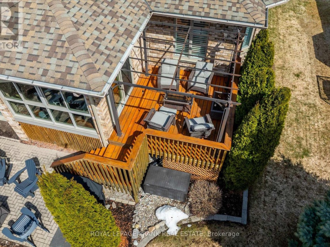 42 HUNTINGWOOD CRESCENT, 