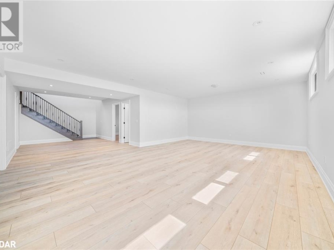 3331 ST GEORGE Boulevard, St. George Lake