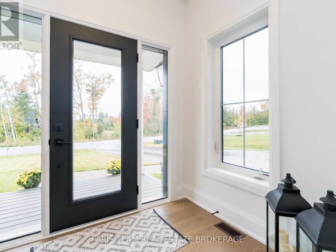 17 CLYDESDALE COURT, 