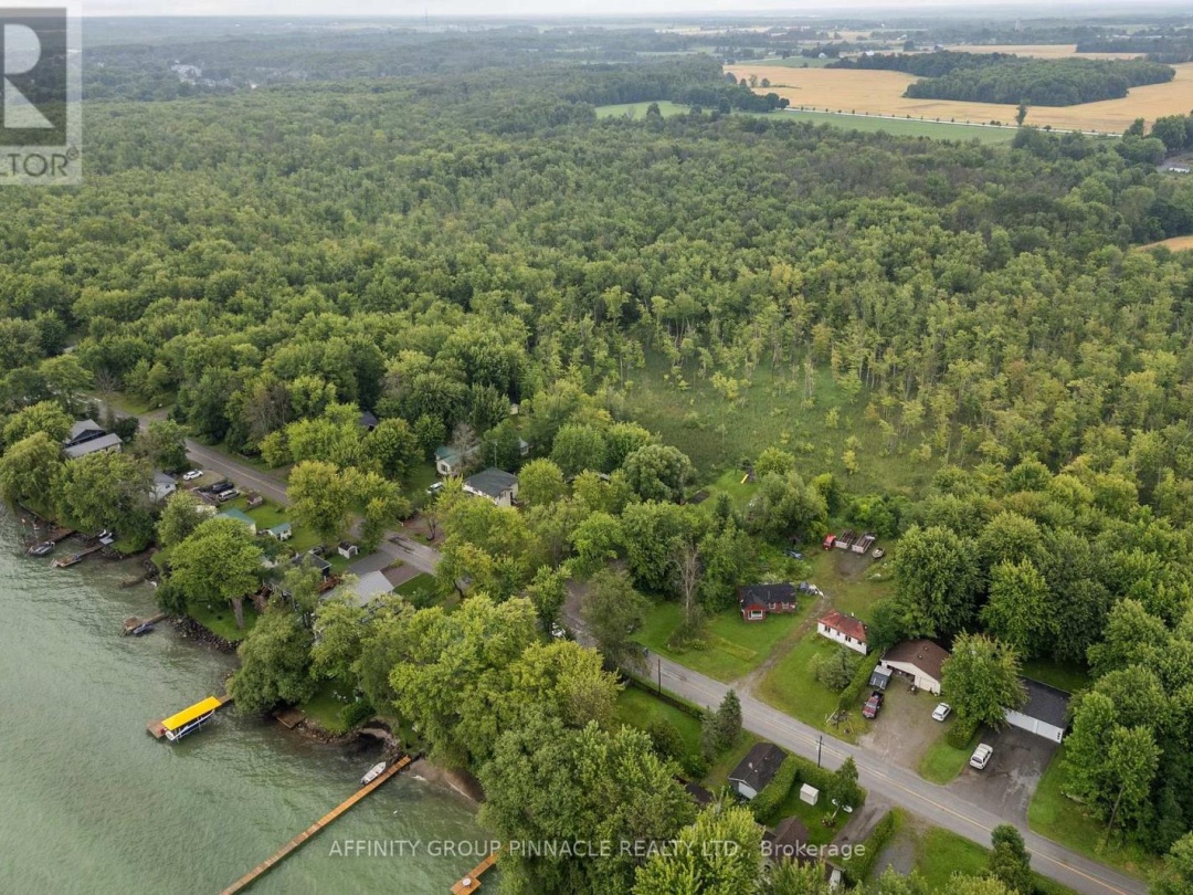 1 & 4 2559 Lakeshore Drive, Ramara