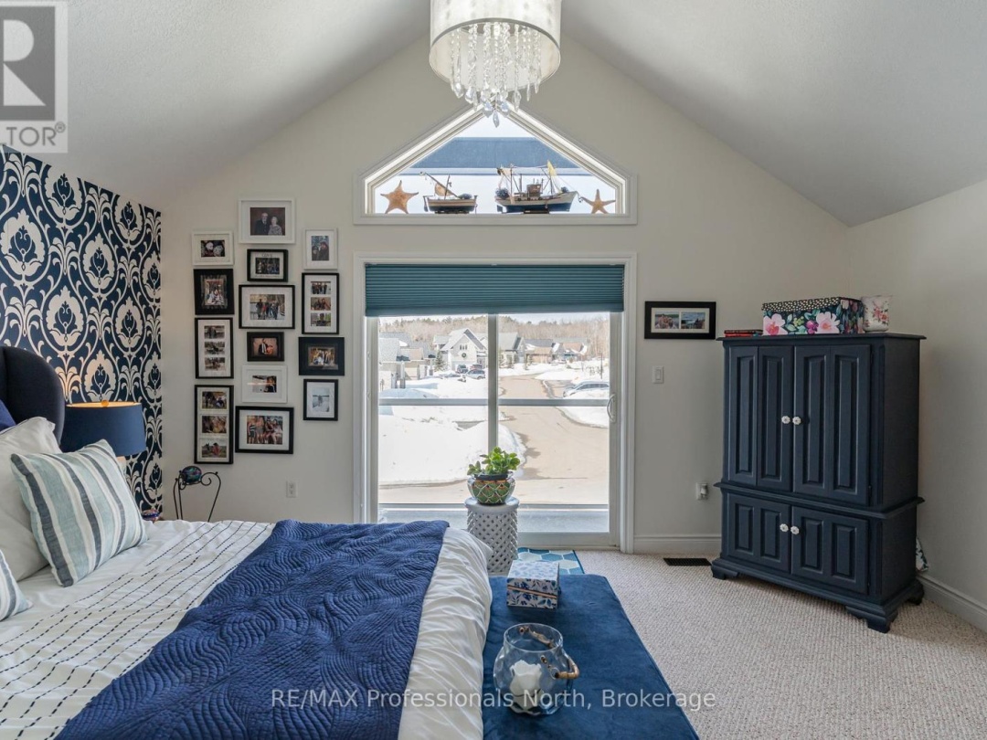 13 68 Webb Circle, Kashagawigamog Lake