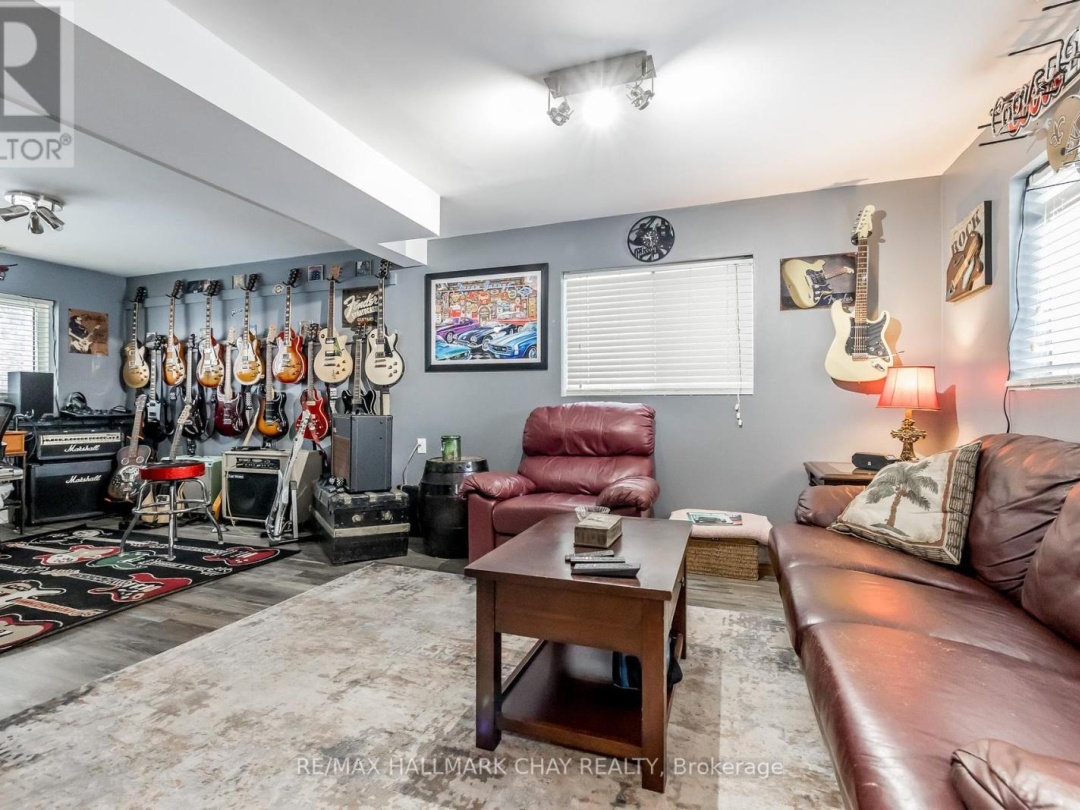3194 Shoreview Drive, Severn