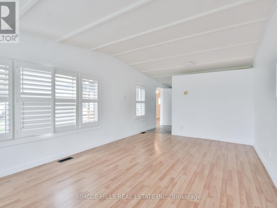 98 - 580 WEST STREET S, 