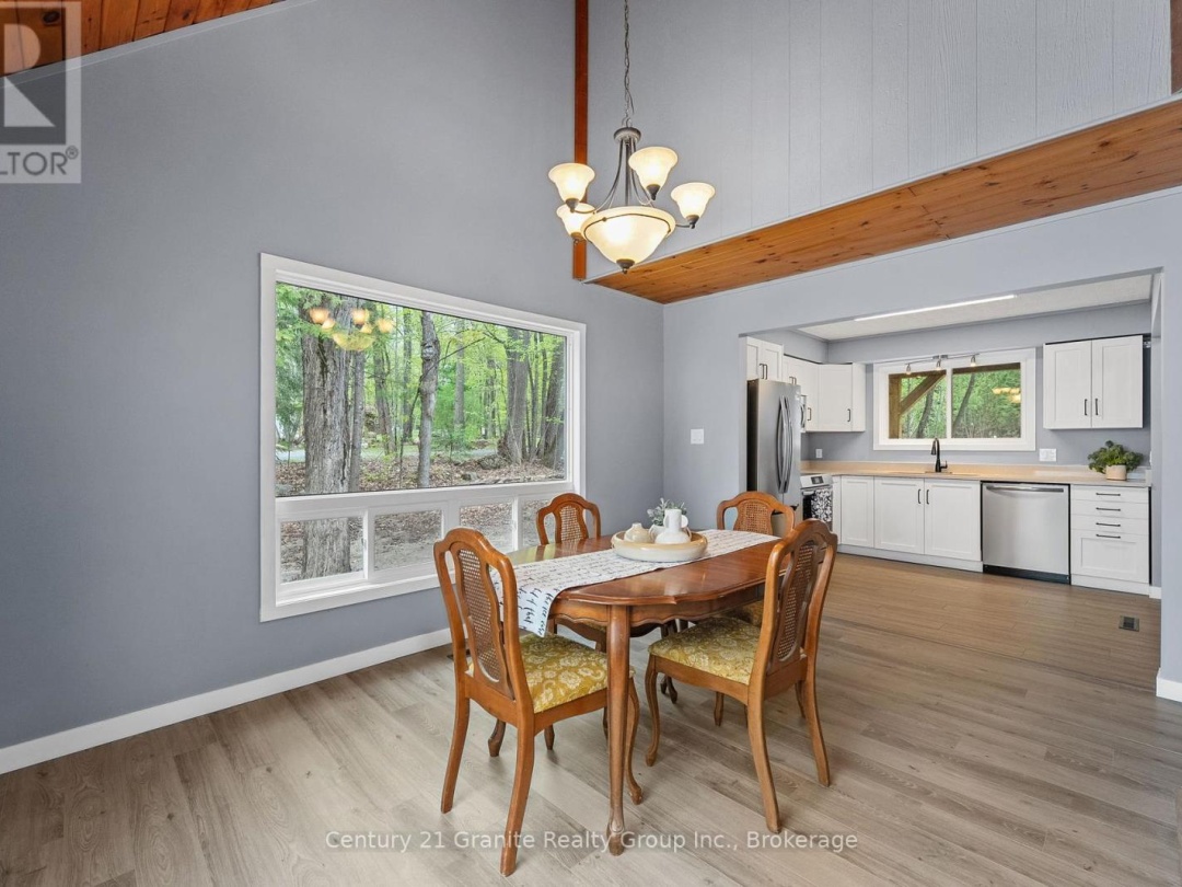 2347 KASHAGAWIGAMOG LAKE ROAD, 