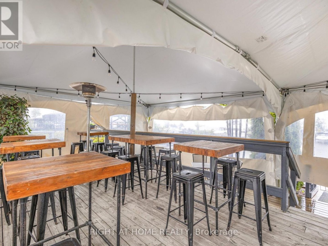3500 Lauderdale Pt Crescent, Sparrow Lake