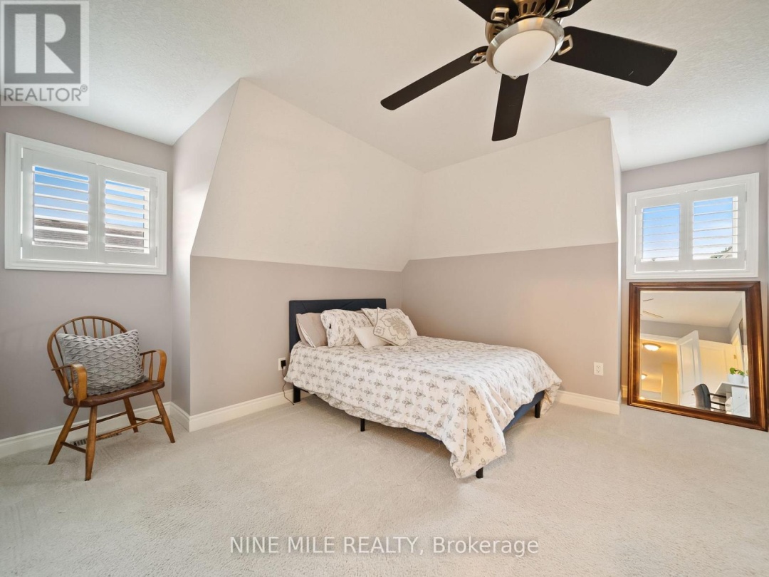8 5 Invermara Court, Lake Simcoe