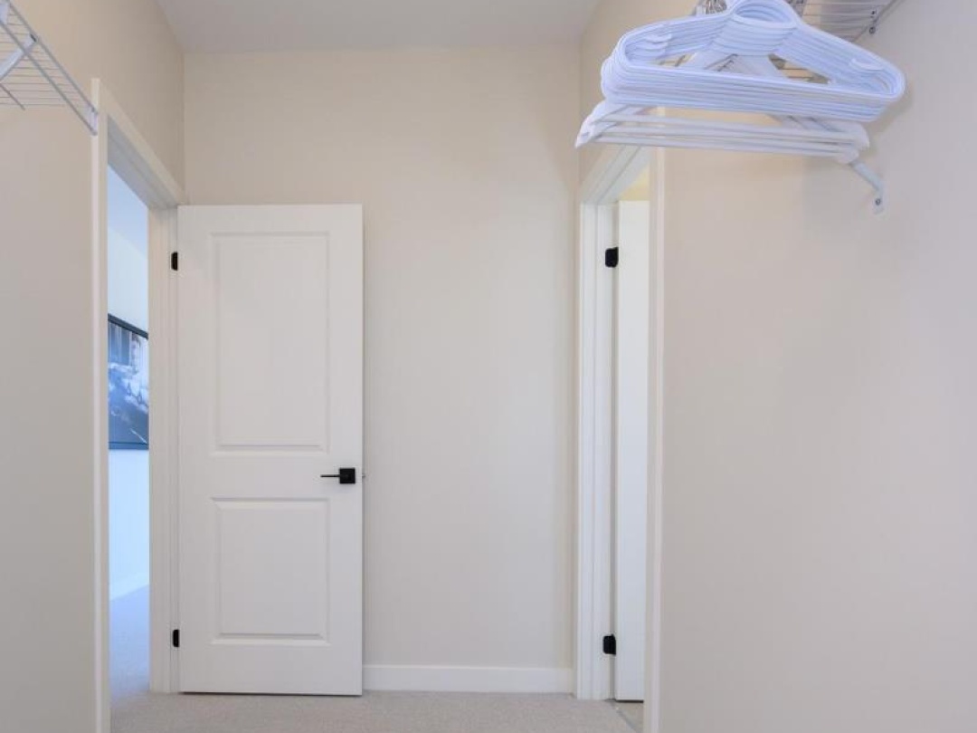 23 - 1020 RIDGELINE DRIVE, 