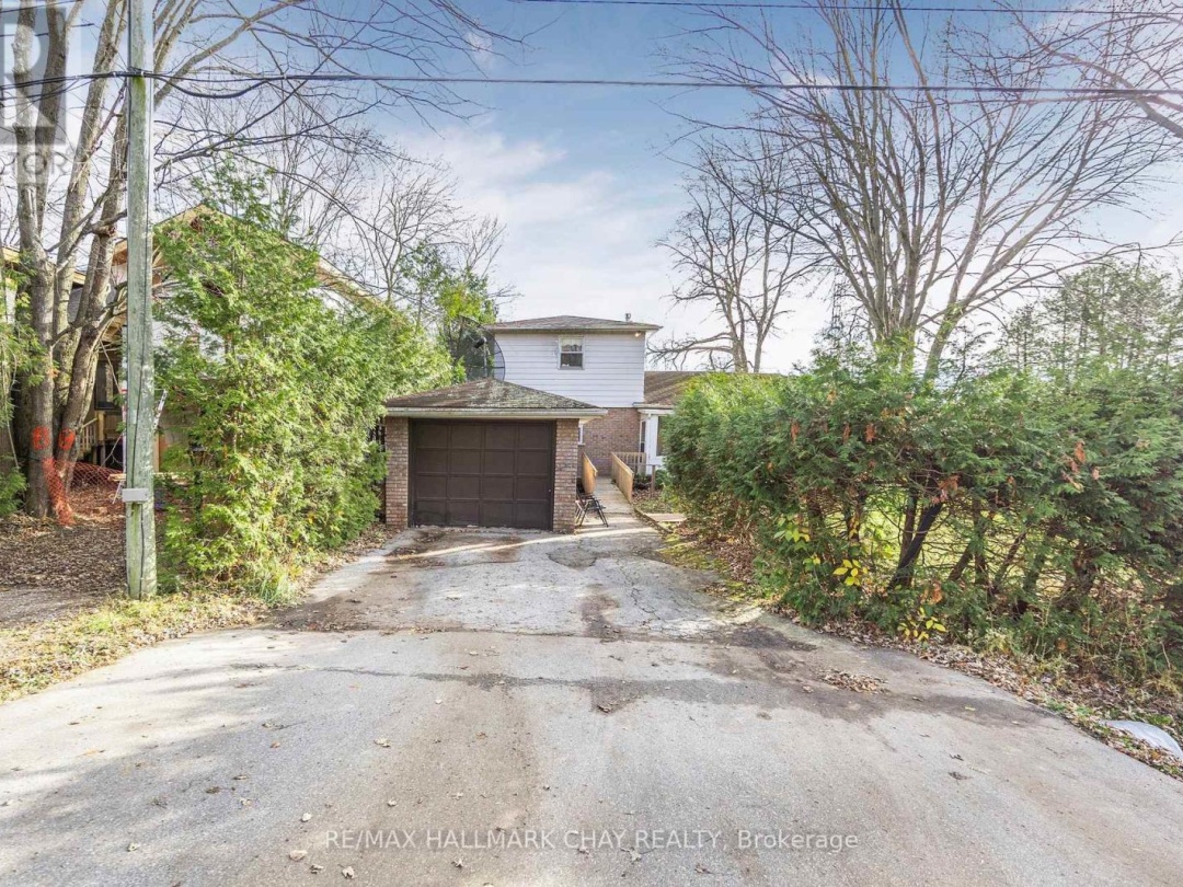 769 Woodland Drive, Lake Simcoe