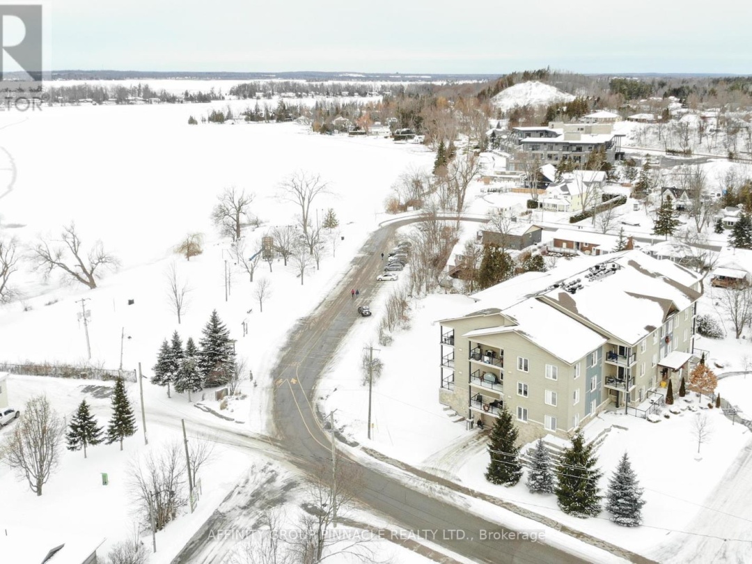 103 - 94 FRANCIS STREET W, 