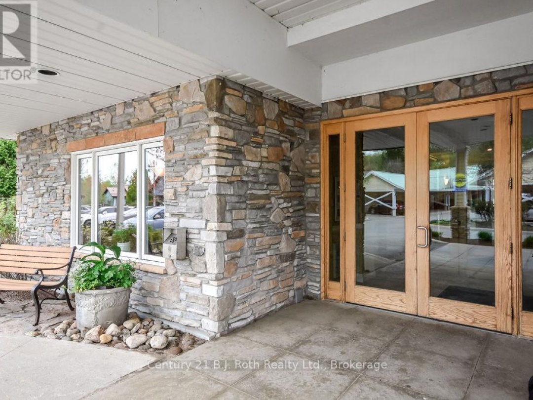 507 110 Steamship Bay Road, Lake Muskoka