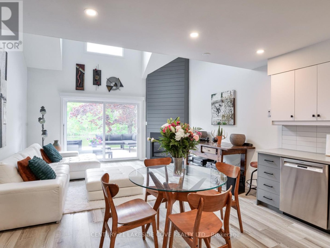 Unit 13 31 Laguna Parkway, Lake Simcoe