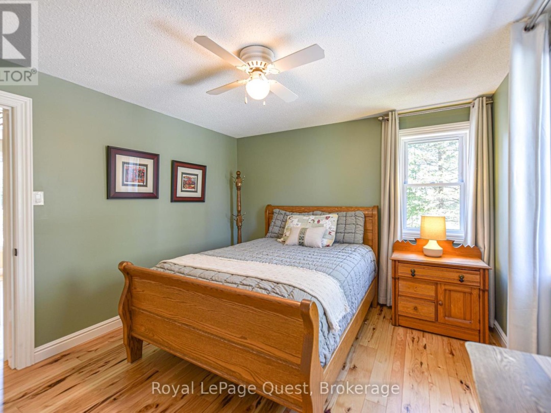 46 Maplewood Parkway, Lake Simcoe