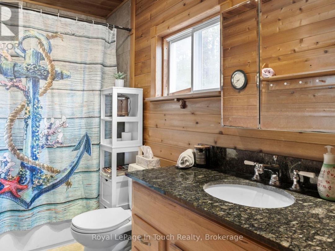 1472 Otter Point Road, Gloucester Pool