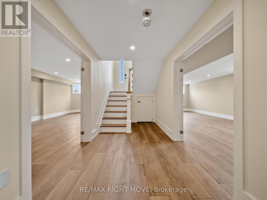 1348 HAWK RIDGE CRESCENT, 