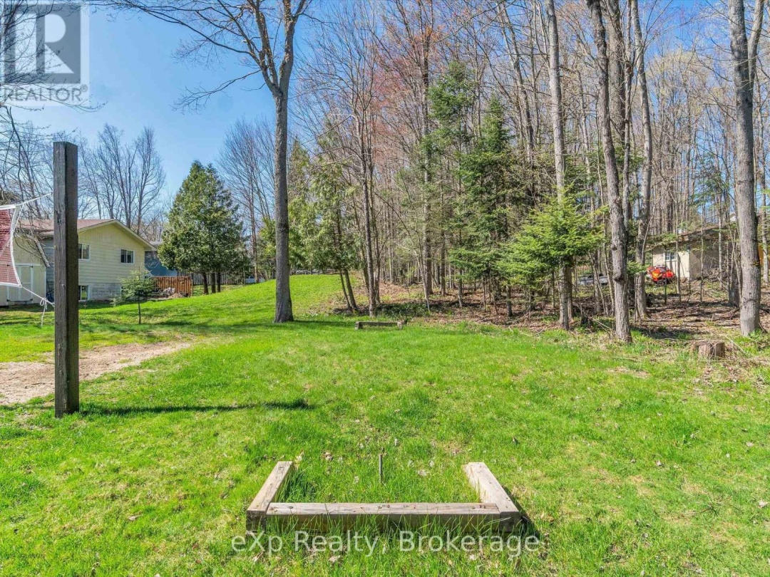 104 MEADOW HEIGHTS DRIVE, 