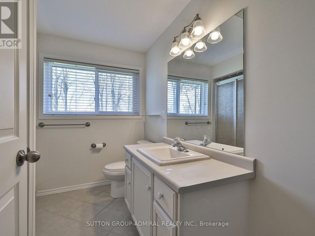 182 Bayshore Drive, Barnstable Bay