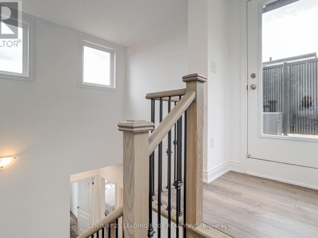 105 MARINA VILLAGE DRIVE, 