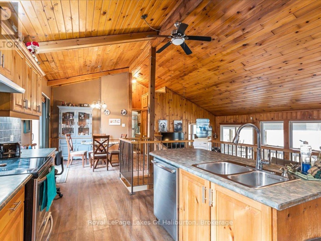 1272 Little Bob Lake Road, Little Bob Lake