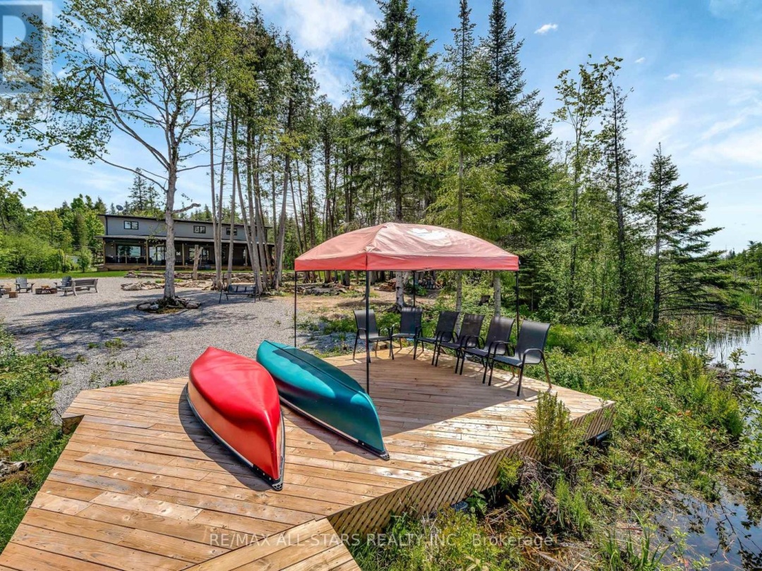 15 Berry Lane, Sturgeon Lake