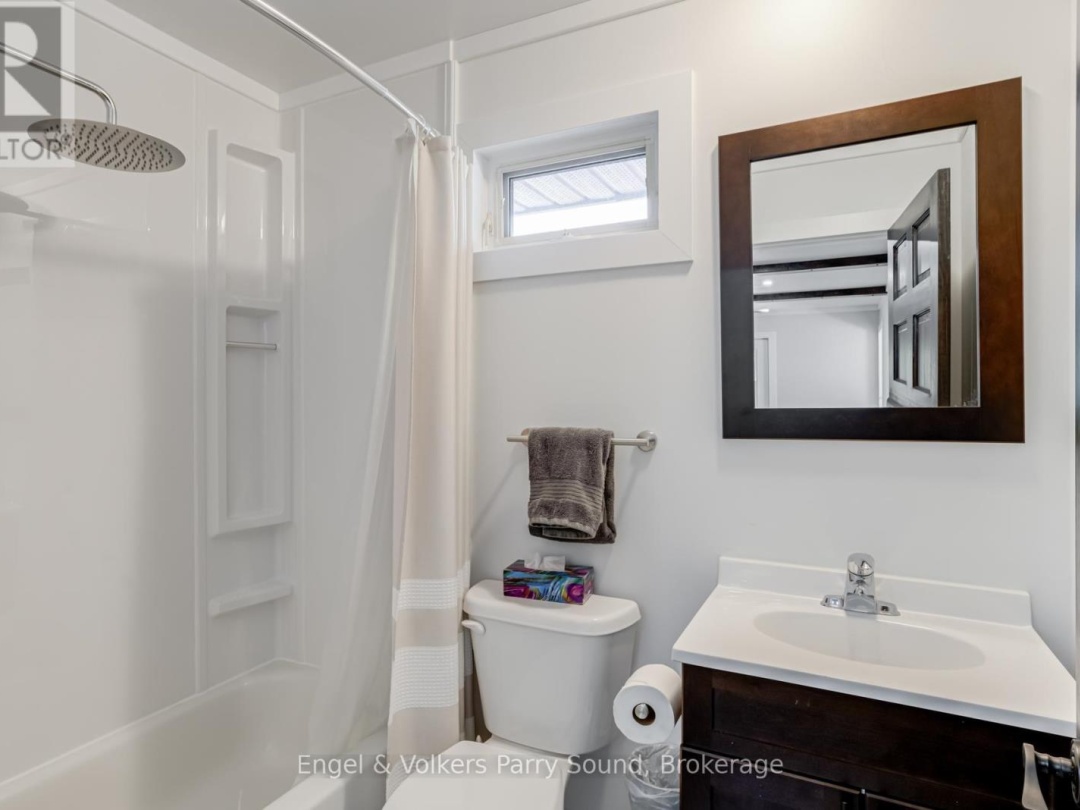 49 Regency Drive, Richmond Lake