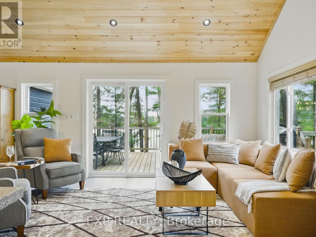 5B SOUTHWELL DRIVE, Horseshoe Lake