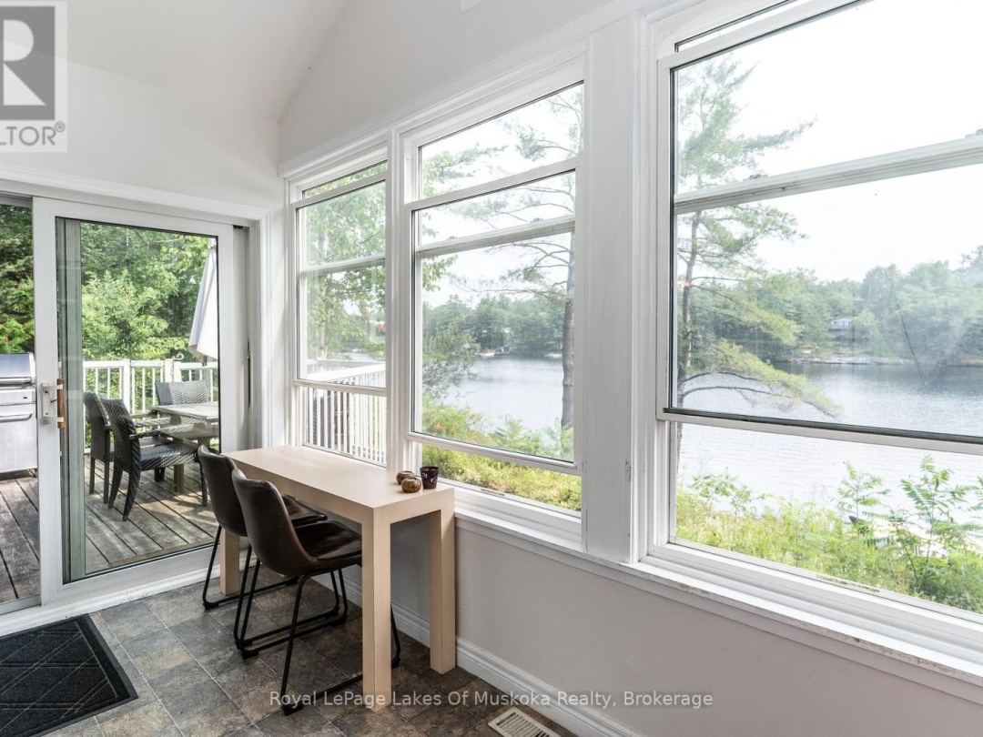 49 PINETREE ROAD, 