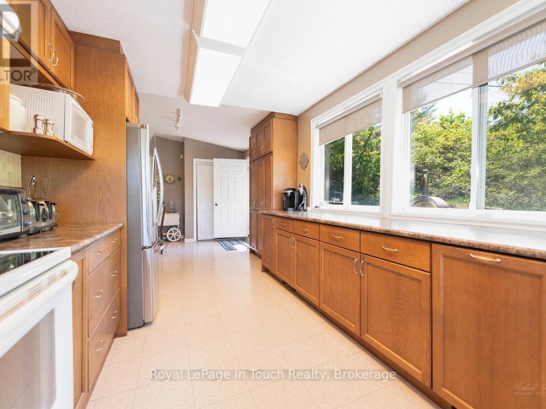 285 CROOKED BAY ROAD, 