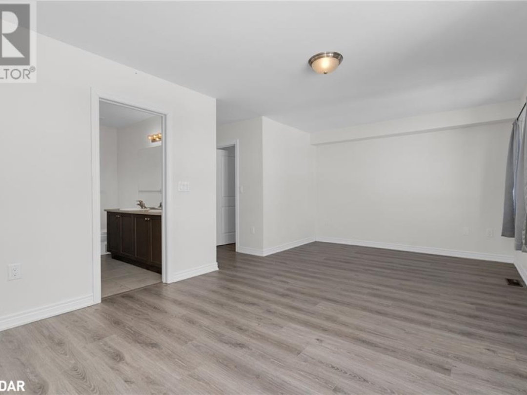 24 Churchlea Mews, Orillia
