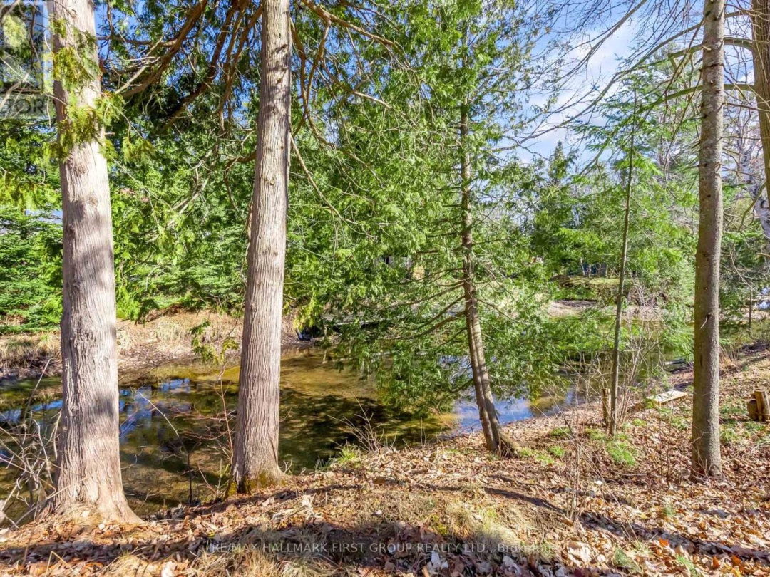 7 Duncan Drive, Canal Lake
