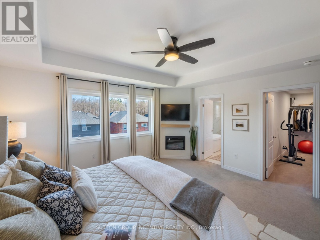 3007 Annalysse Drive, Orillia