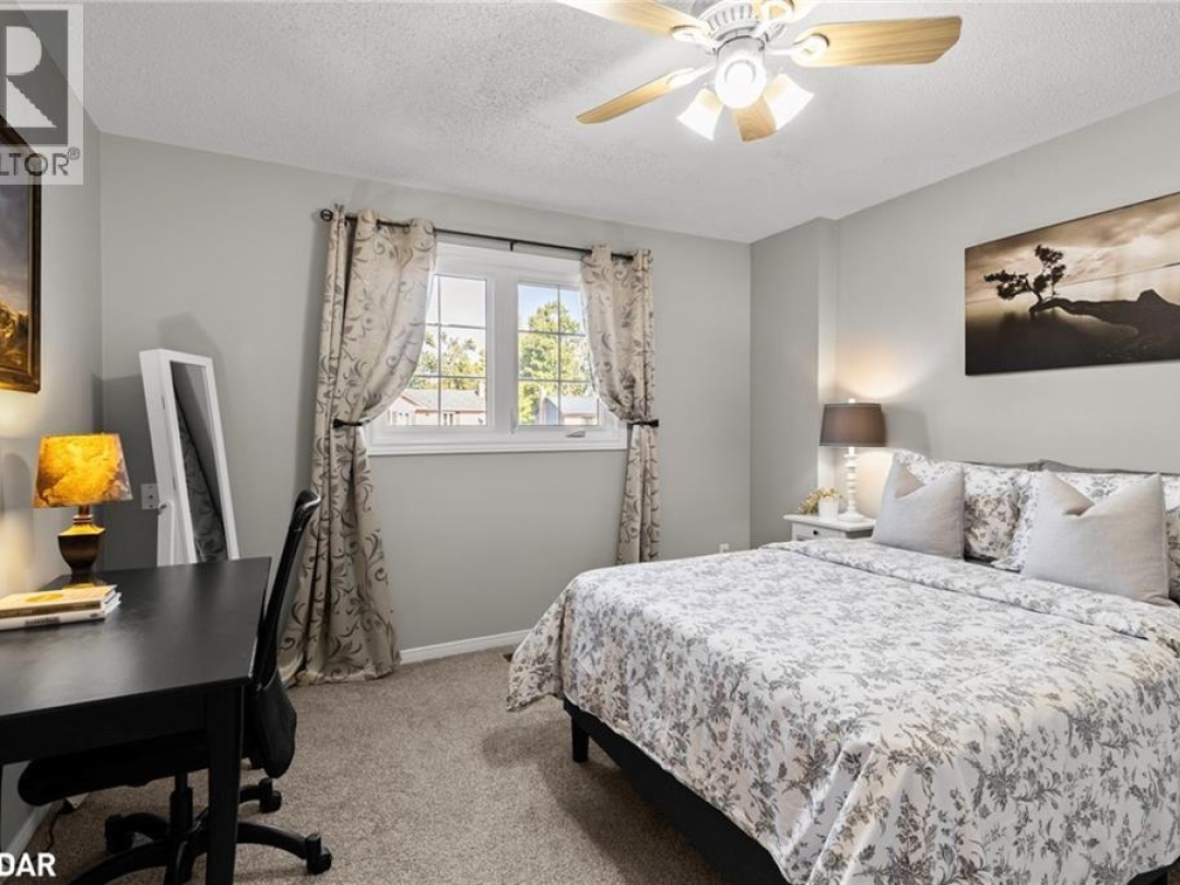 21 BRANDON Crescent, 